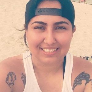 Meet your Posher, Alicia